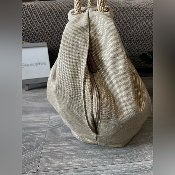 Michael Kors Marina Gathered Drawstring Gold Metallic Shimmer Hobo Shoulder Bag. - Picture 6 of 15